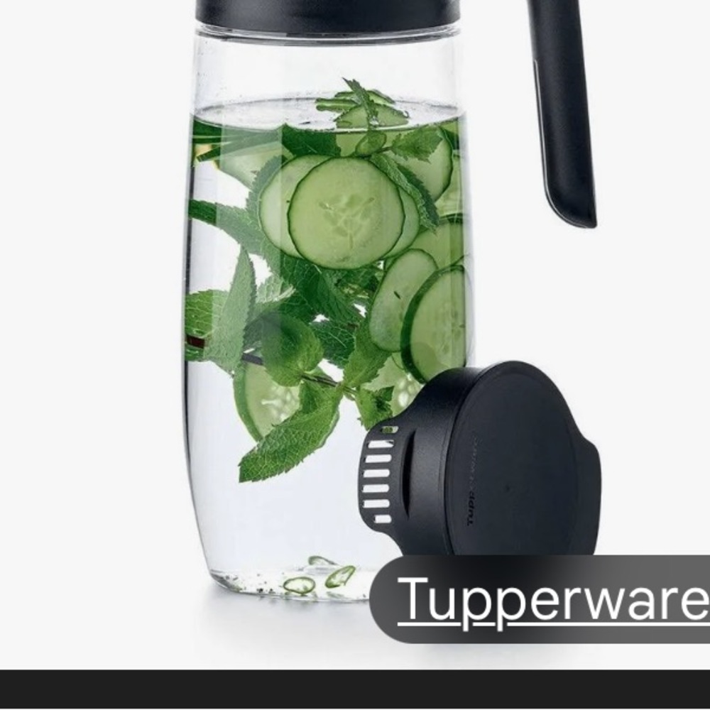 Tupperware Black Infuser Pitcher